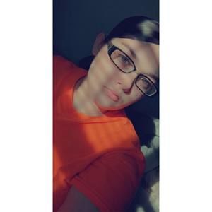 Meet your Posher, Alisha